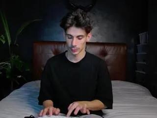 Avatar of leon_lovett