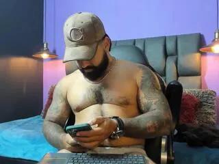 Offline leonidas_murphy on Flirt4Free