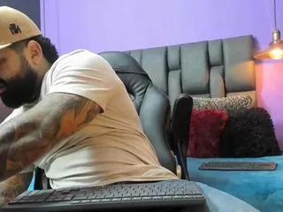 Offline leonidas_murphy on Flirt4Free