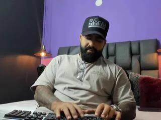 Offline leonidas_murphy on Flirt4Free