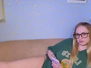 Offline lexi_baken on Flirt4Free
