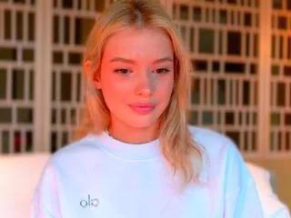 Offline lily_rooney on Flirt4Free