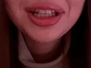 Offline lindsey_lu on Flirt4Free