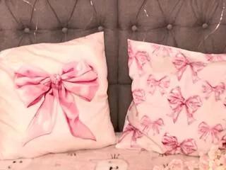 Offline lindsey_lu on Flirt4Free