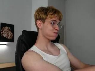 Offline logan_fraser on Flirt4Free