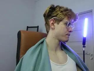 Offline logan_fraser on Flirt4Free