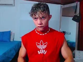 Away lucas_luxx on Flirt4Free