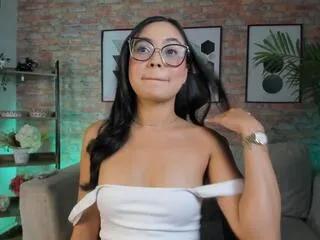 Offline lucia_brown on Flirt4Free