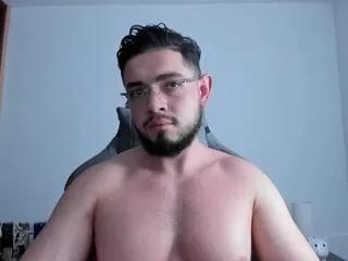 Offline luigi_white on Flirt4Free