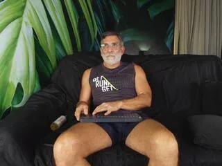 Offline luke_crews on Flirt4Free