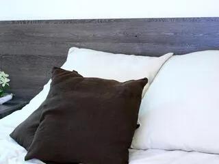 Offline lukhas on Flirt4Free