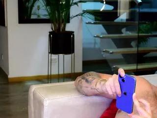 Offline lukhas on Flirt4Free