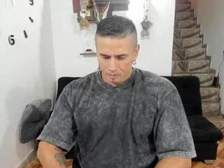 Freechat mac_moody on Flirt4Free