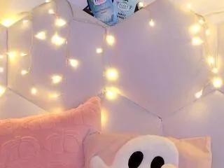 Offline maci_reynolds on Flirt4Free