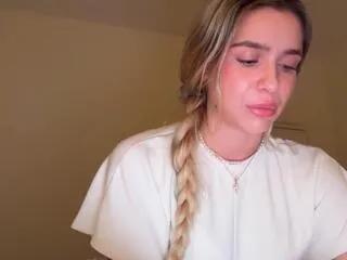 Offline maci_reynolds on Flirt4Free