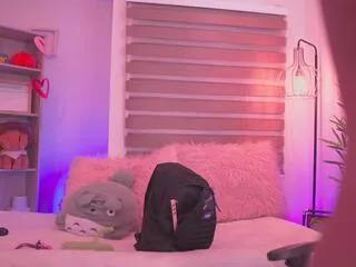 Offline madelyn_rose on Flirt4Free