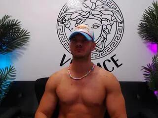 Offline marco_riciardo on Flirt4Free