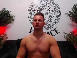 Offline marco_riciardo on Flirt4Free