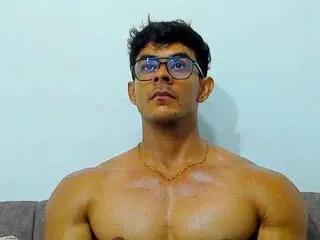 Freechat marcus_harris on Flirt4Free