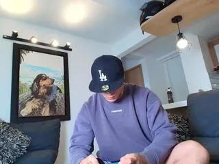 Away marko_toro on Flirt4Free