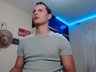 Offline martin_francoo on Flirt4Free