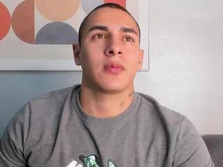 Offline massimo_contie on Flirt4Free