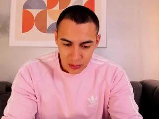 Offline massimo_contie on Flirt4Free