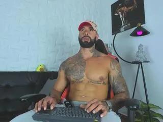 Offline matheo_brown on Flirt4Free