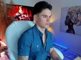 Offline matt_andersson on Flirt4Free