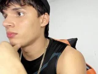 Offline matteo_costa on Flirt4Free