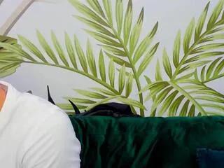 Offline matthew_bieber on Flirt4Free