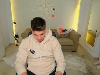 Offline max_kaiden on Flirt4Free