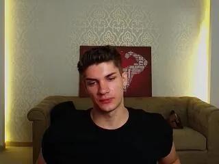 Offline max_kaiden on Flirt4Free