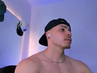 Offline maxwell_dupont on Flirt4Free