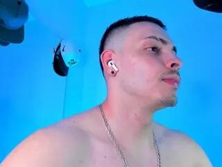 Offline maxwell_dupont on Flirt4Free