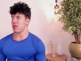 Offline maxx_coopper on Flirt4Free