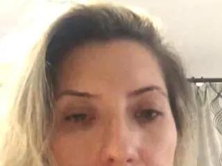 Freechat megan_blaze on Flirt4Free