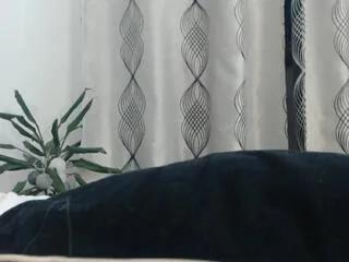 Freechat megan_blaze on Flirt4Free