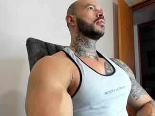 Offline michael_fame on Flirt4Free
