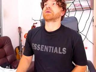 Offline michael_hawtin on Flirt4Free