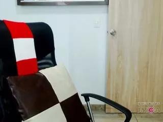 Offline michael_hawtin on Flirt4Free