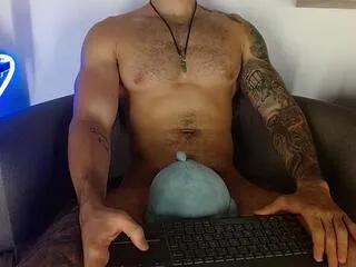 Freechat morgann_jones on Flirt4Free