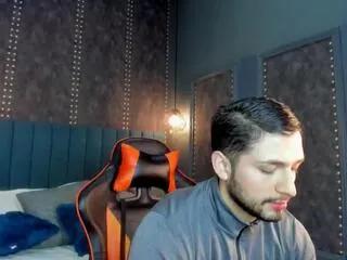 Offline nick_moss on Flirt4Free