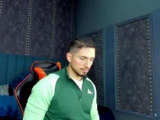 Offline nick_moss on Flirt4Free