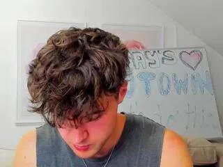 Offline nikk_carville on Flirt4Free