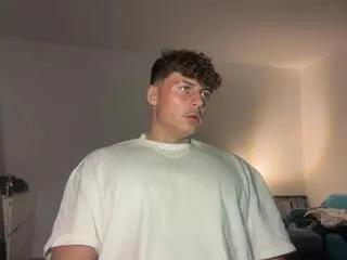 Offline noah_sandler on Flirt4Free