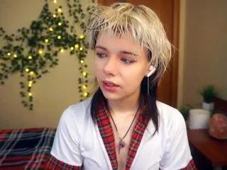 Offline odelyna_curless on Flirt4Free