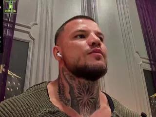 Offline oliver_sport on Flirt4Free