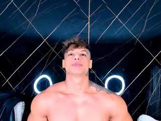 Offline owen_wolfe on Flirt4Free