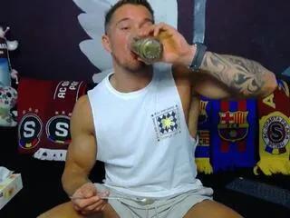 Freechat paul_morisette on Flirt4Free